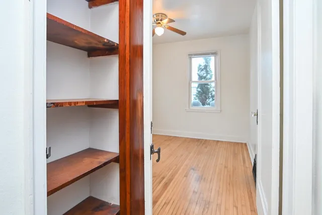 $192,500 | 1715 West Wisconsin Avenue, Appleton, WI 54914