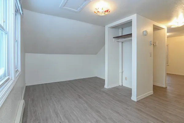 $192,500 | 1715 West Wisconsin Avenue, Appleton, WI 54914