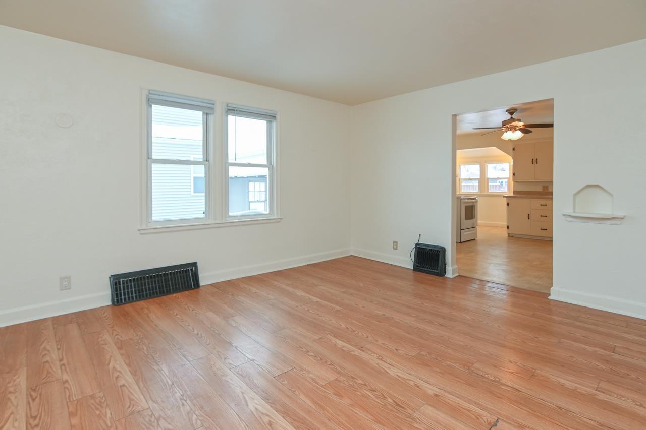 1715 West Wisconsin Avenue Appleton, WI 54914 - Photo 7 of 50