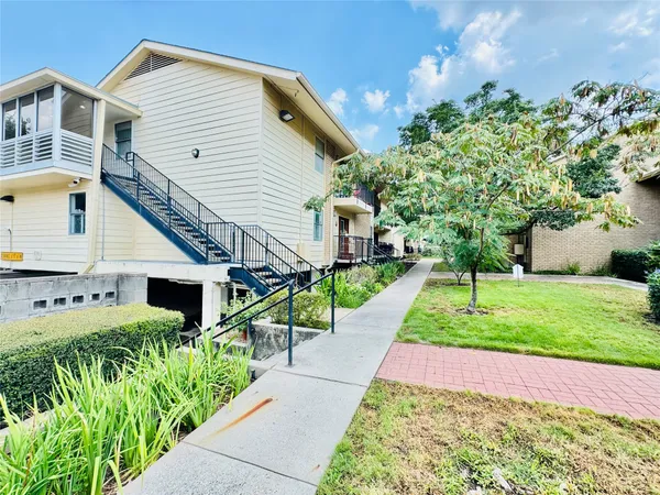 $1,300 | 3131 Cummins Street, Unit 86, Houston, TX 77027