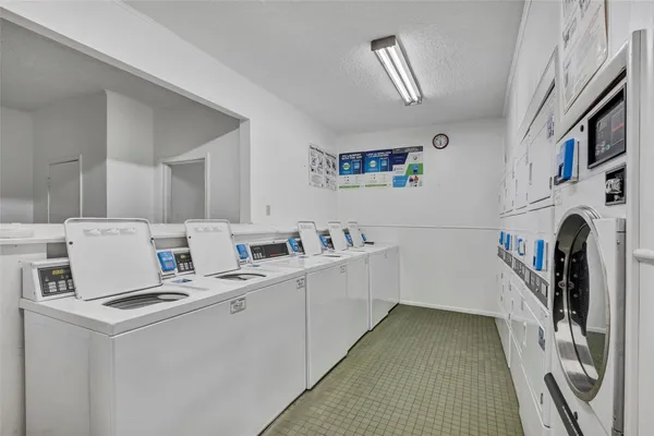 $1,300 | 3131 Cummins Street, Unit 86, Houston, TX 77027