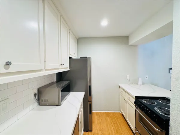 $1,300 | 3131 Cummins Street, Unit 86, Houston, TX 77027