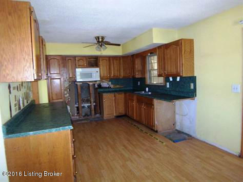 351 Blackjack Road Radcliff, KY 40160 - Photo 2 of 12 kitchen