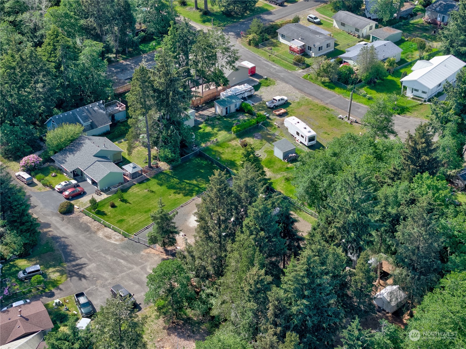 1413 321st Place Ocean Park, WA 98640 - Photo 2 of 20 a view of a city