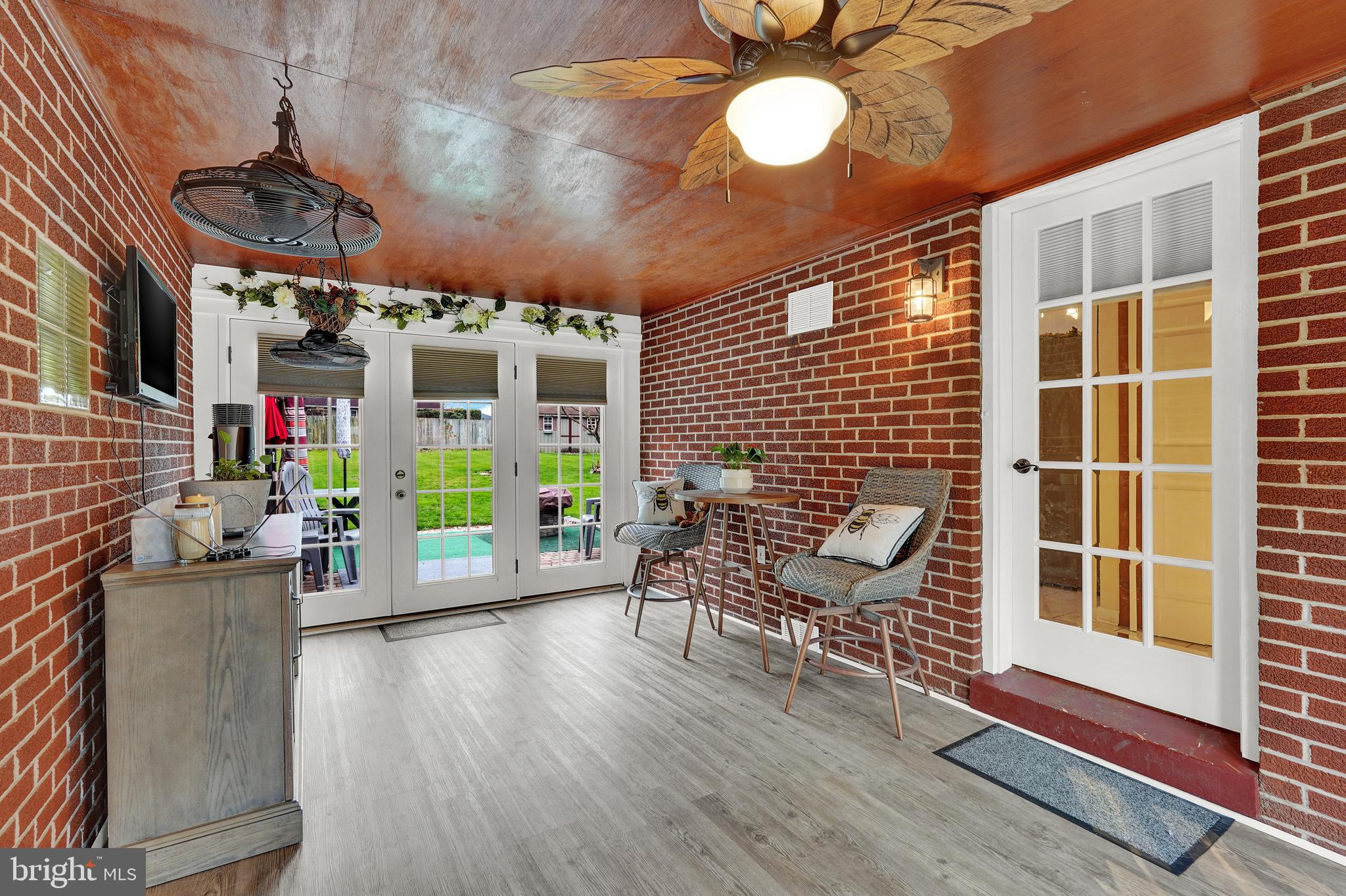 2340 Locust Road Dover, PA 17315 - Photo 14 of 25 Gallery Image 14