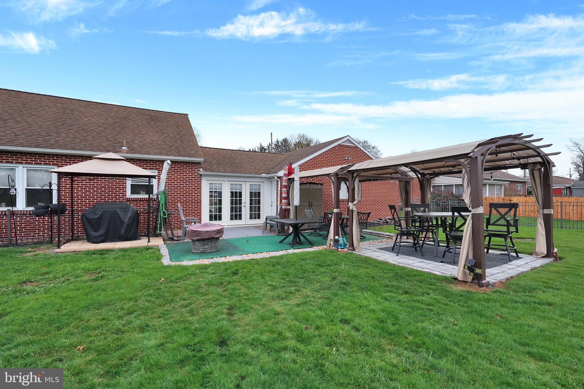 2340 Locust Road Dover, PA 17315 - Photo 22 of 25 Gallery Image 22