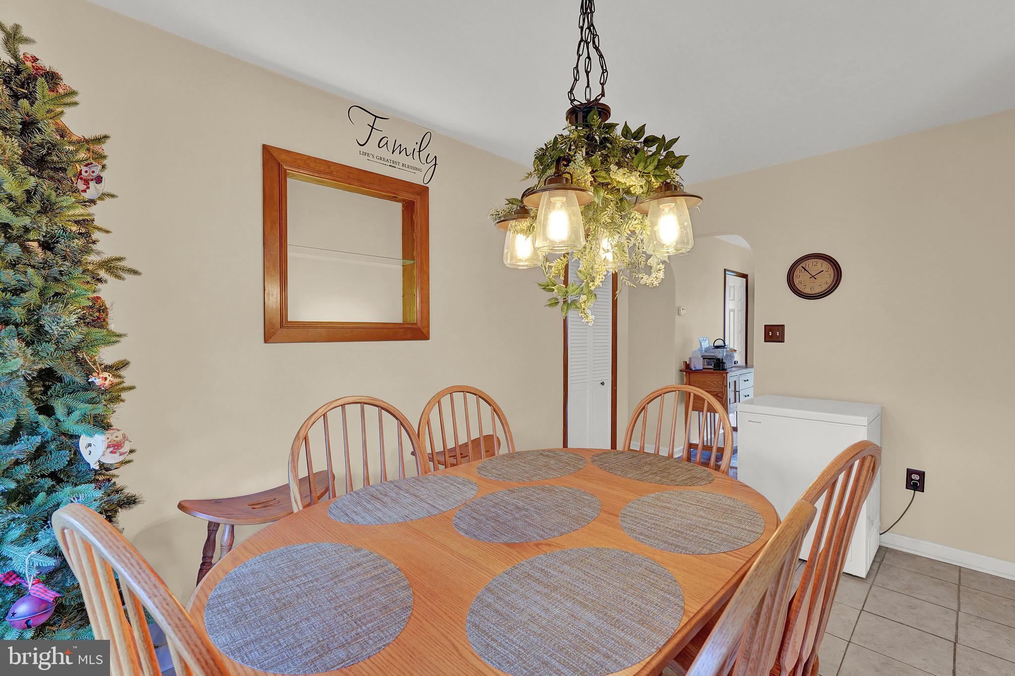 2340 Locust Road Dover, PA 17315 - Photo 8 of 25 Gallery Image 8