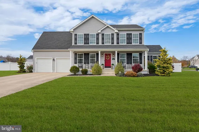 $585,000 | 36 Dogwood Lane, Hammonton, NJ 08037