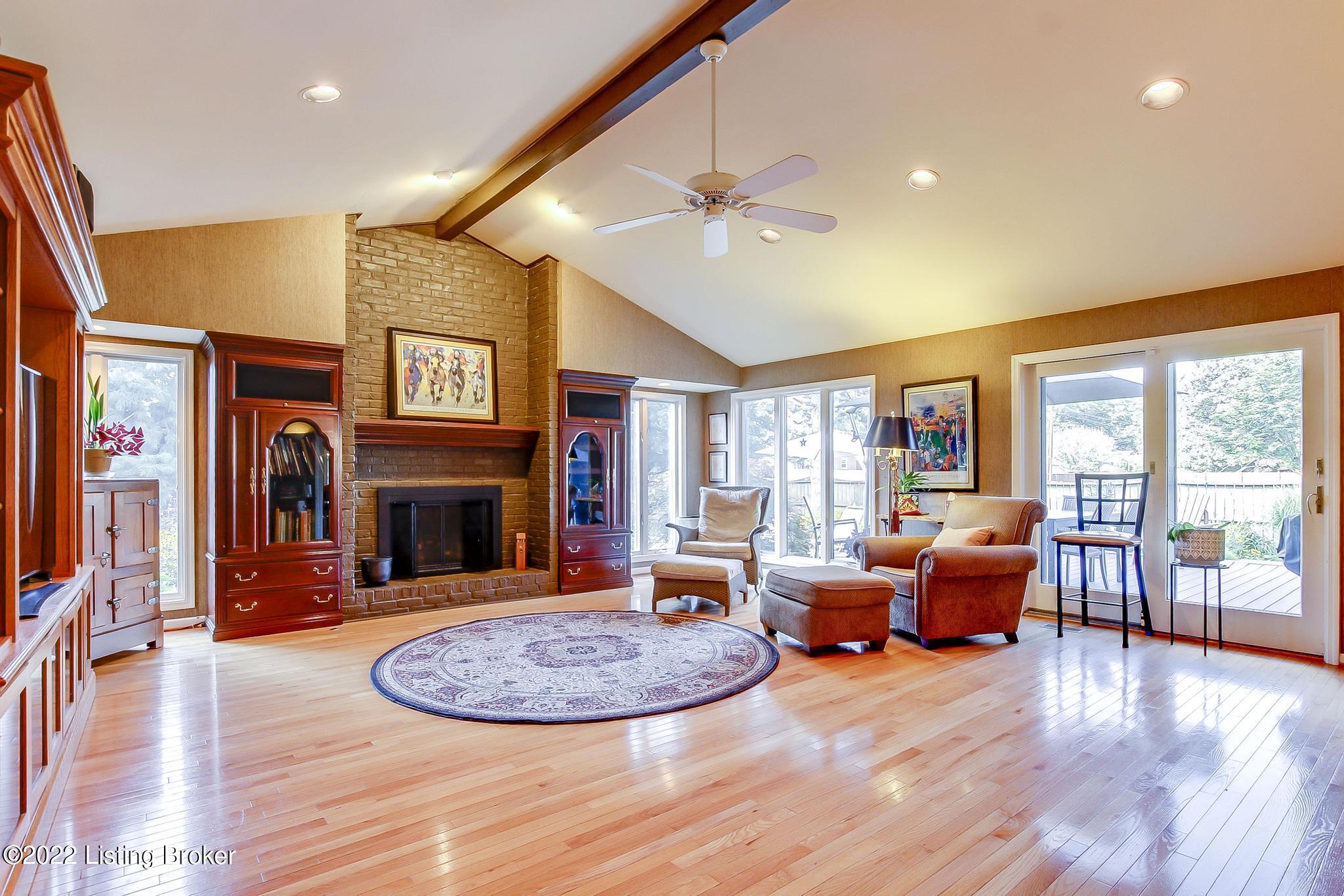 3515 Hanover Road Louisville, KY 40207 - Photo 12 of 47 3515_HanoverRd_40207_112