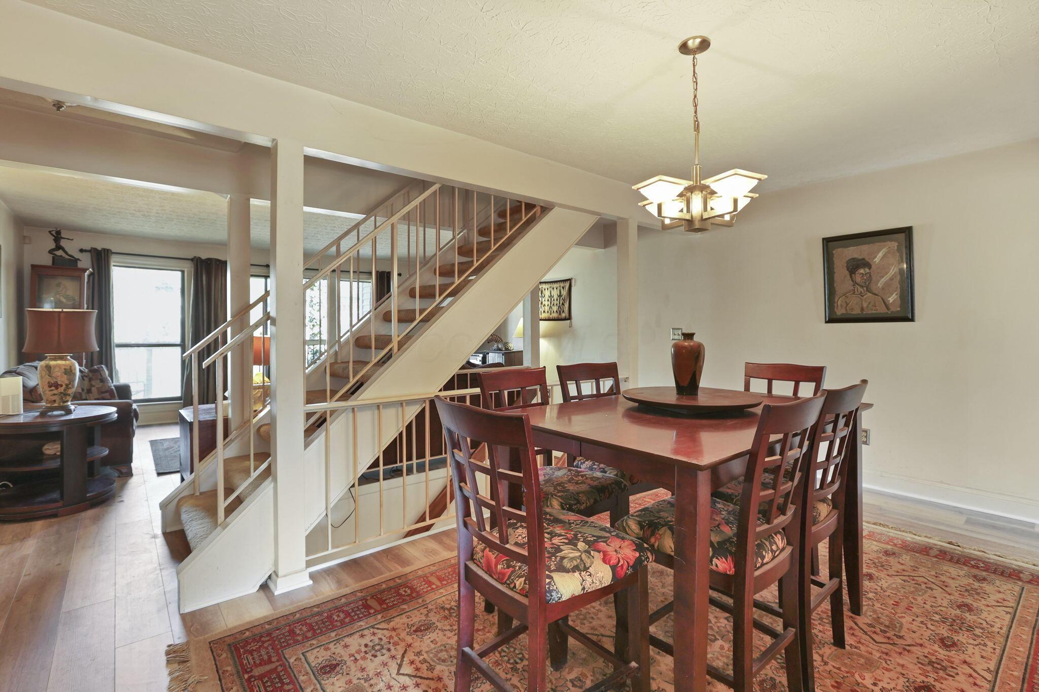 3118 Walden Ravines Columbus, OH 43221 - Photo 13 of 56 18-web-or-mls-G02A0578 (49)