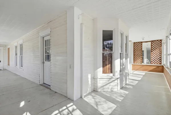 $480,000 | 100 Route 133 Winthrop Me 04364, Winthrop, ME 04364