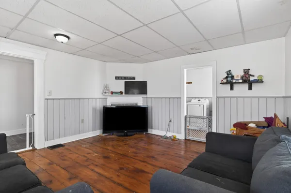 $480,000 | 100 Route 133 Winthrop Me 04364, Winthrop, ME 04364