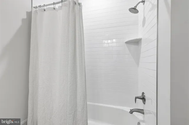 $1,195,000 | 49 Tradesville Drive, Doylestown, PA 18901