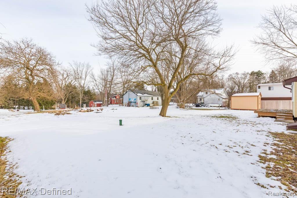 555 May Road Rochester Hills, MI 48307 - Photo 28 of 33