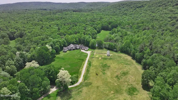 $5,900,000 | 279 Granville Road, North Granby, CT 06060