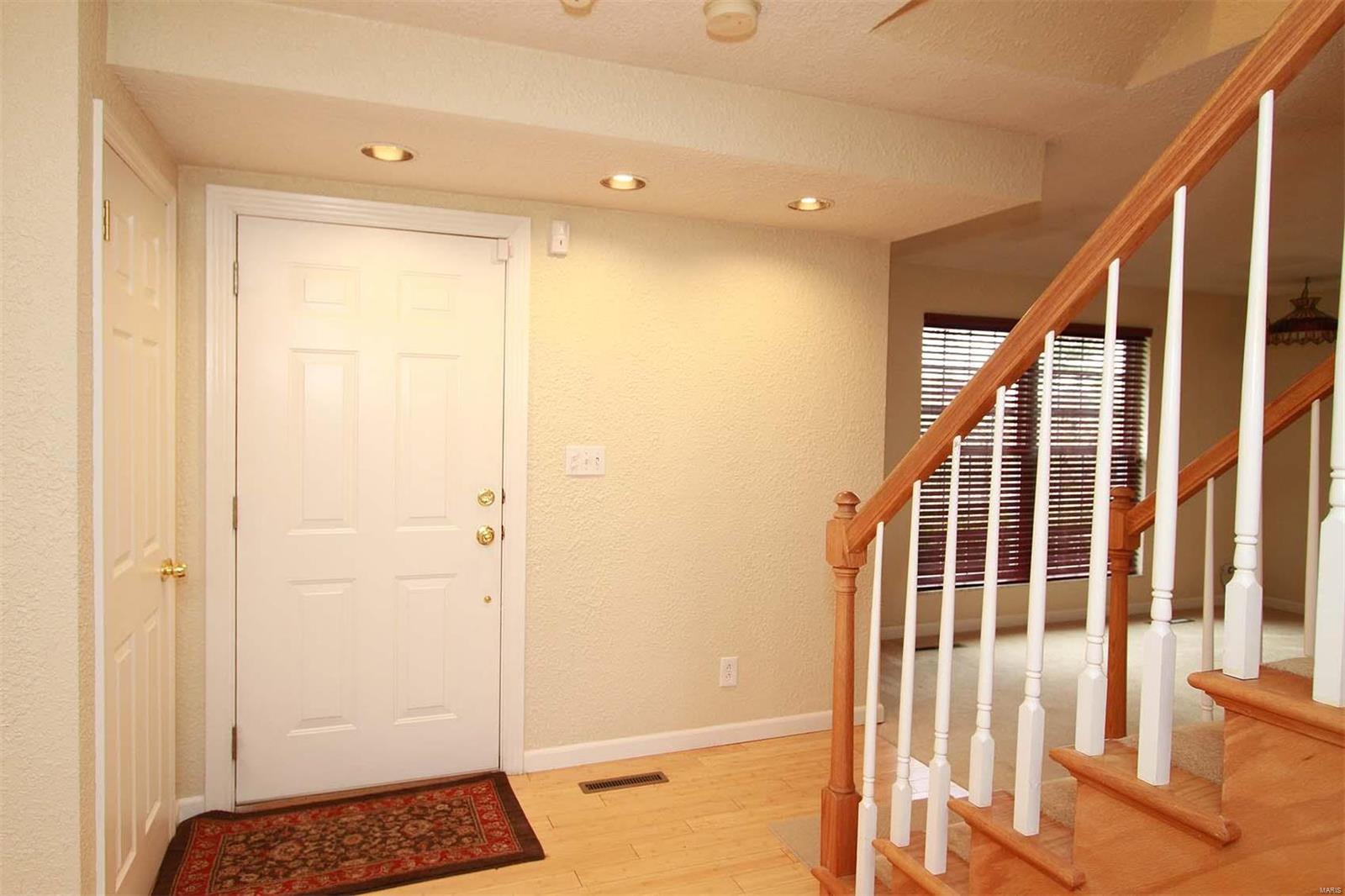 19 Clover Drive Belleville, IL 62221 - Photo 7 of 29 Gallery Image 7