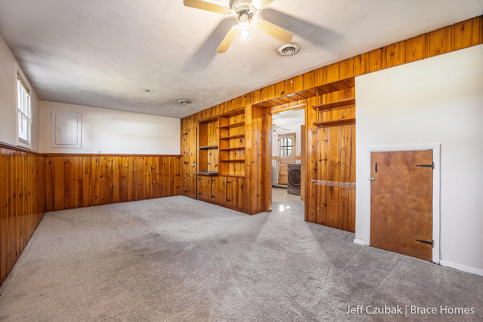 1430 Winifred Street Jenison, MI 49428 - Photo 15 of 32 1430 Winifred-93