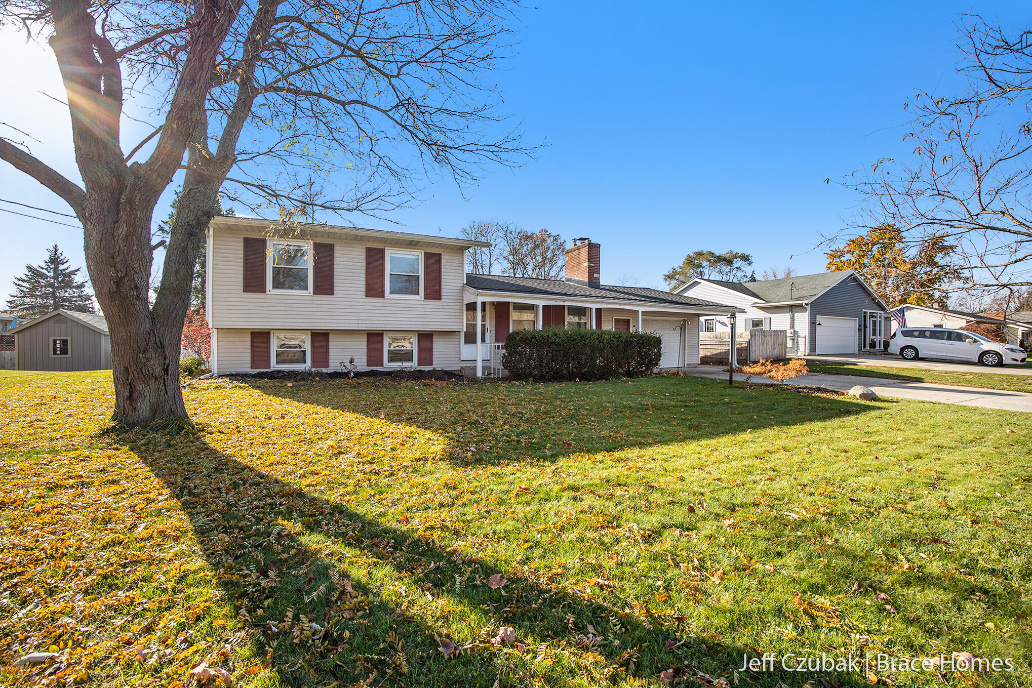 1430 Winifred Street Jenison, MI 49428 - Photo 2 of 32 1430 Winifred-120