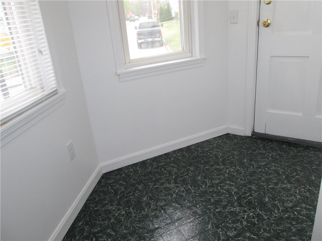1 Cobble Hill Road Lincoln, RI 02865 - Photo 17 of 26 MUD ROOM