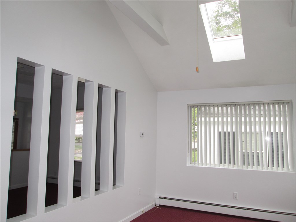 1 Cobble Hill Road Lincoln, RI 02865 - Photo 10 of 26 FAMILY ROOM