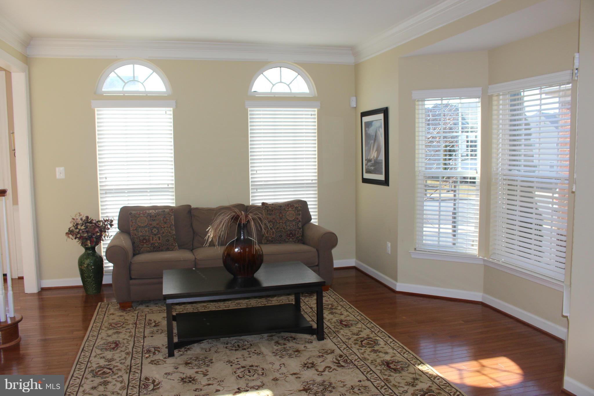 9202 Charterhouse Road Frederick, MD 21704 - Photo 2 of 28 Living Room