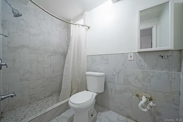 $942,000 | 2858 Sampson Avenue | Throgs Neck