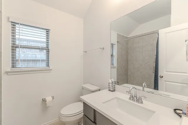 $2,600 | 7419 Caprock Cyn Lane, Porter, TX 77365