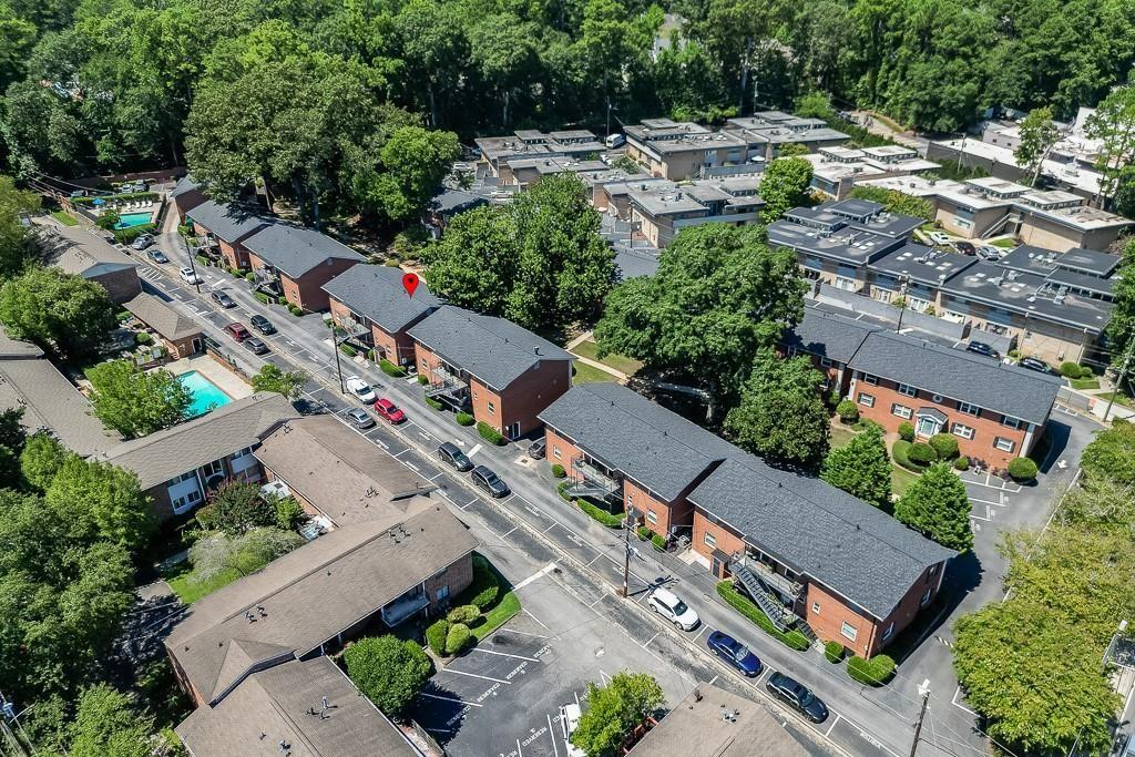 4282 Roswell Road Northeast, Unit D2 Atlanta, GA 30342 - Photo 35 of 42