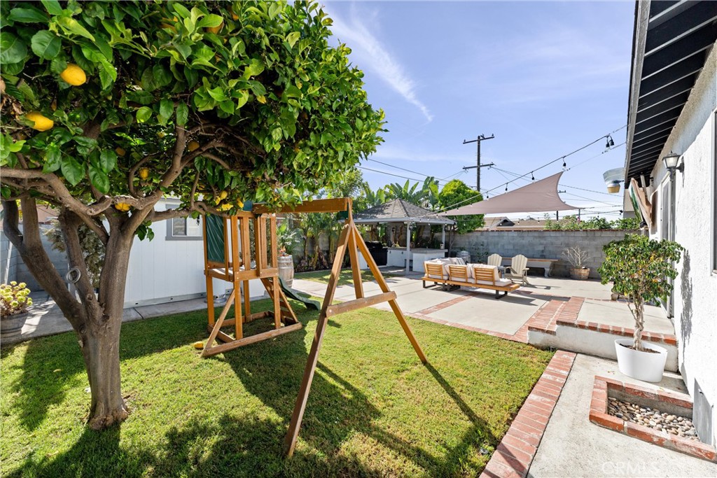 14508 Corlett Avenue Compton, CA 90220 - Photo 33 of 47 a view of a backyard with sitting area