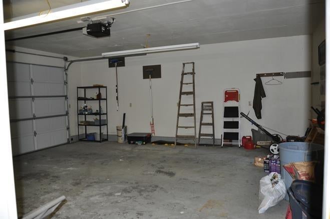 356 Becklin Drive Merlin, OR 97532 - Photo 26 of 29 Second garage.