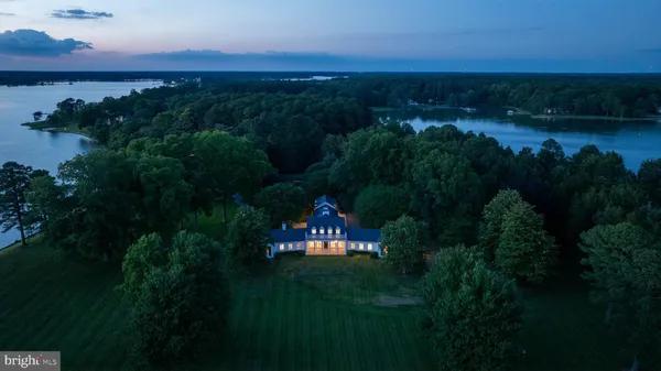 $9,900,000 | 6010 Shipyard Lane, Easton, MD 21601