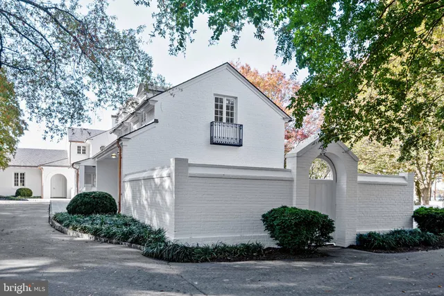 $9,900,000 | 6010 Shipyard Lane, Easton, MD 21601