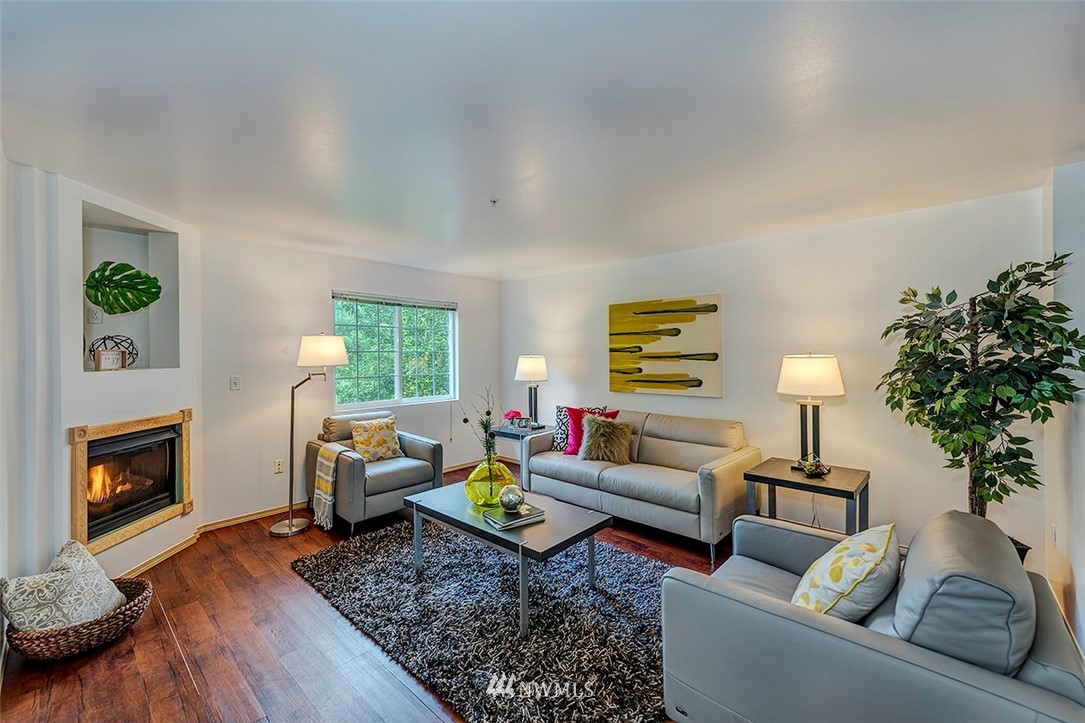 17319 Riverside Place, Unit 2C Bothell, WA 98011 - Photo 1 of 15 Gallery Image 1