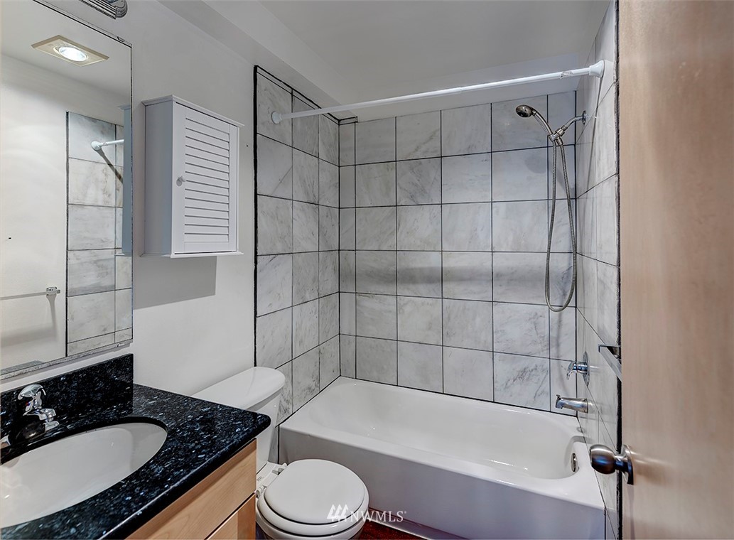 17319 Riverside Place, Unit 2C Bothell, WA 98011 - Photo 12 of 15 Gallery Image 12