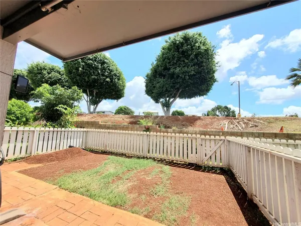 $2,750 | 94-820 Lumiauau Street, Unit F103, Waipahu, HI 96797