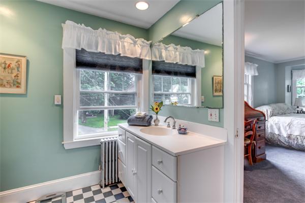 19 Parker Street Lexington, MA 02421 - Photo 21 of 30 Gallery Image 21