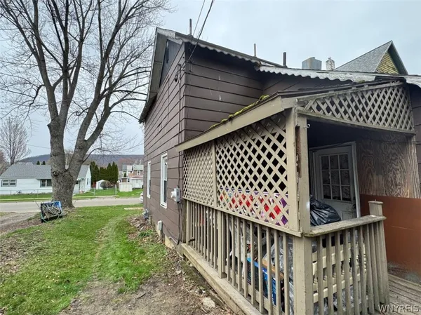 $59,000 | 246 East 3rd Street, Corning, NY 14830