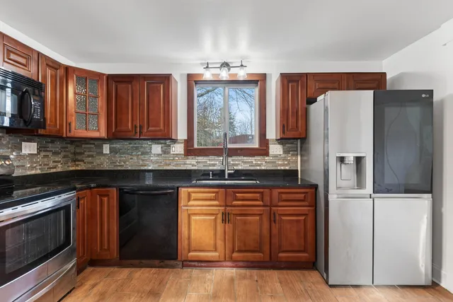 $429,000 | 510 Roosevelt Trail, Casco, ME 04015