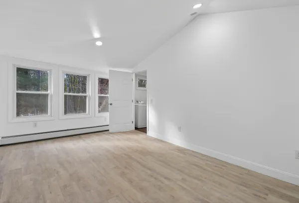 $399,000 | 510 Roosevelt Trail, Casco, ME 04015