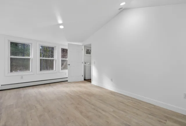 $429,000 | 510 Roosevelt Trail, Casco, ME 04015