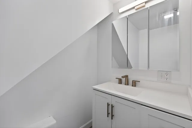 $429,000 | 510 Roosevelt Trail, Casco, ME 04015