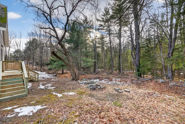 $429,000 | 510 Roosevelt Trail, Casco, ME 04015