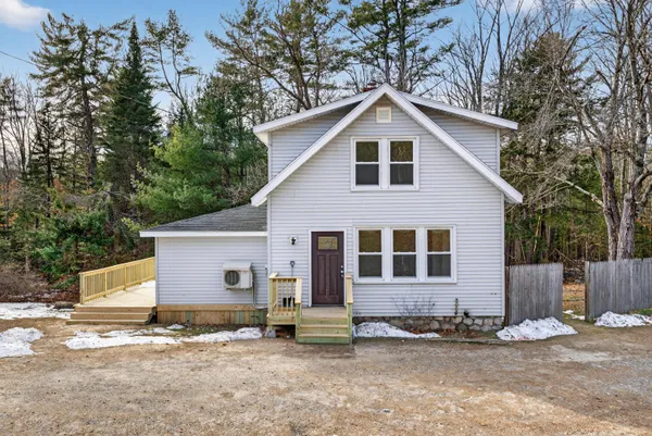$399,000 | 510 Roosevelt Trail, Casco, ME 04015