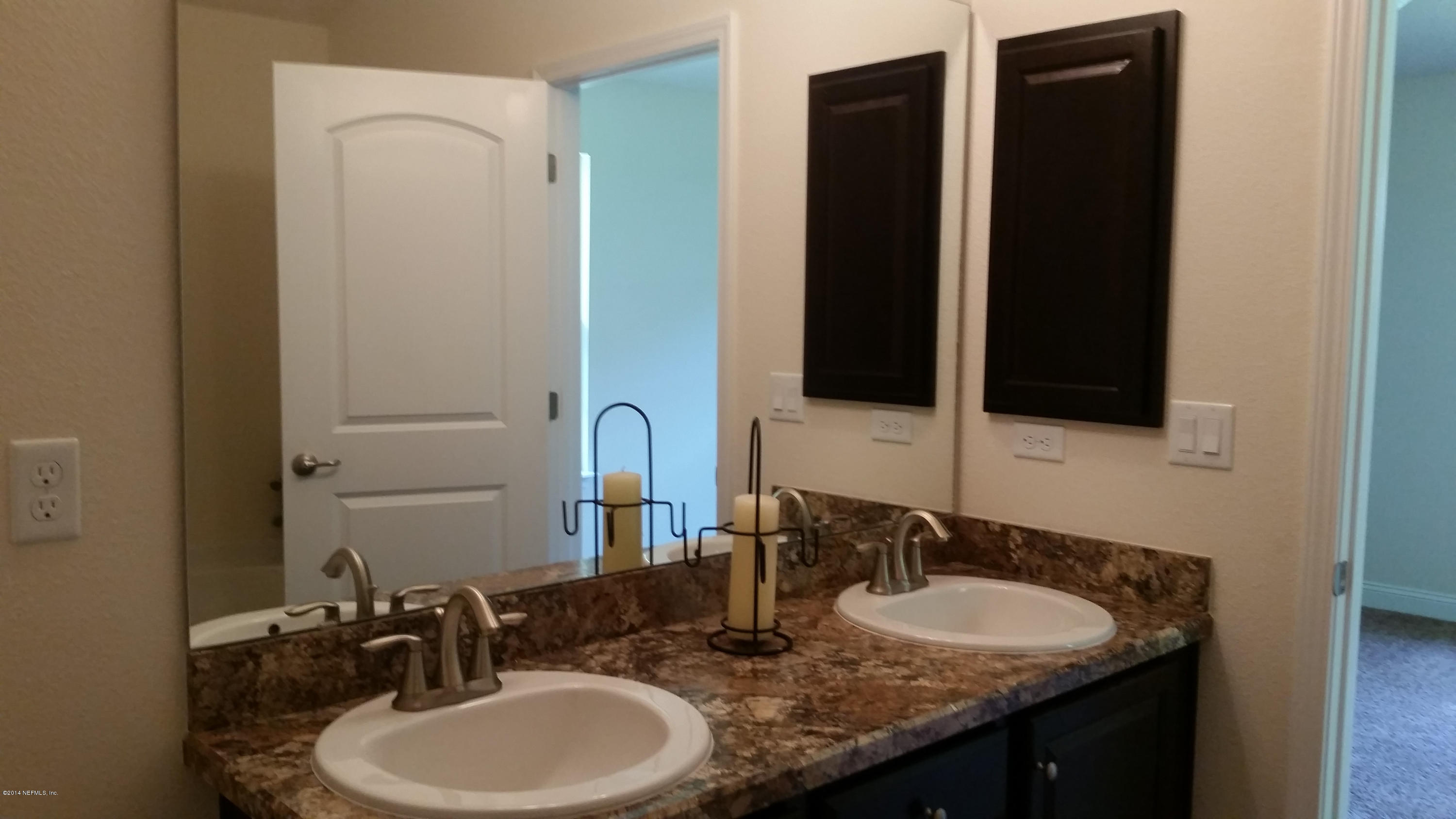 5736 Royalty Road Jacksonville, FL 32254 - Photo 11 of 18 Double Sinks Master Bath