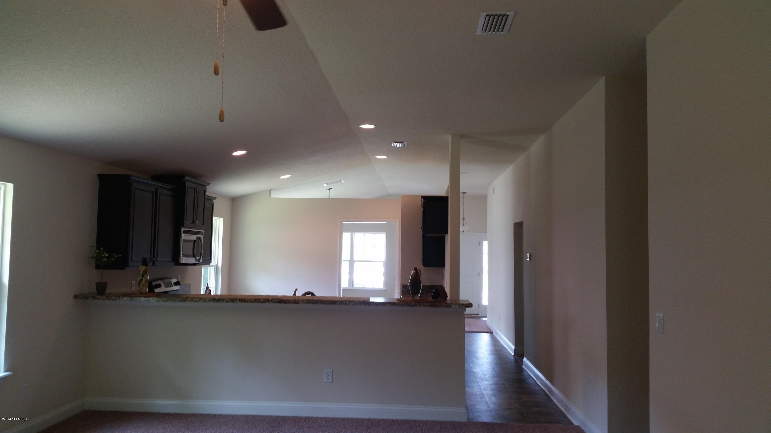 5736 Royalty Road Jacksonville, FL 32254 - Photo 10 of 18 Long Breakfast Bar