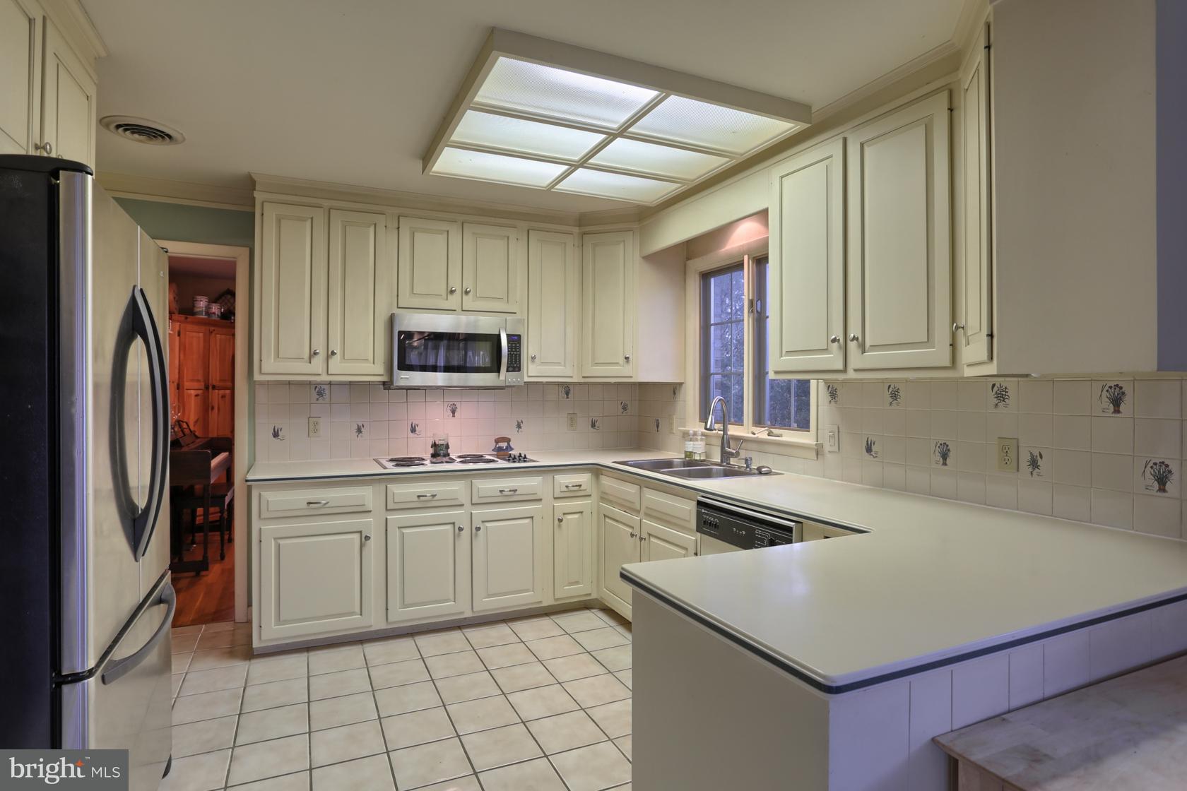 104 Harvey Road Hershey, PA 17033 - Photo 12 of 45 Gallery Image 12