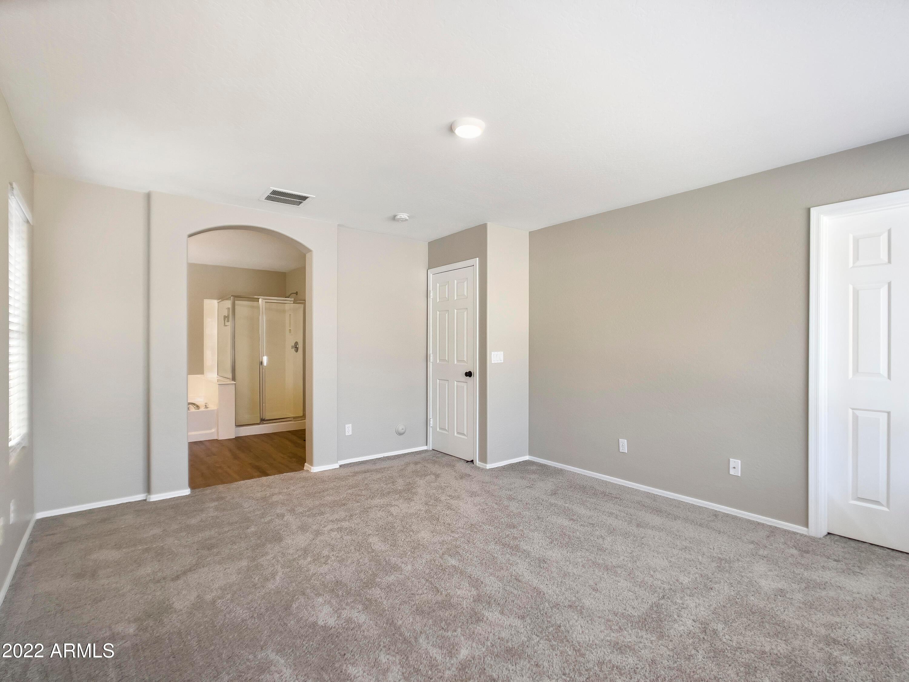 2622 West Florentine Road Phoenix, AZ 85086 - Photo 29 of 46 Photo #31