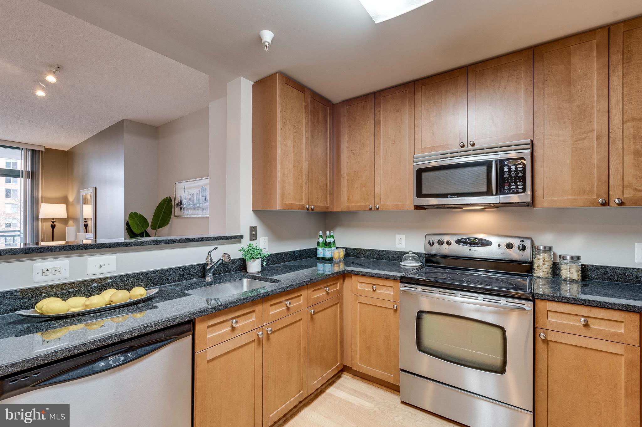 11700 Old Georgetown Road, Unit 409 Rockville, MD 20852 - Photo 8 of 35 Gallery Image 8