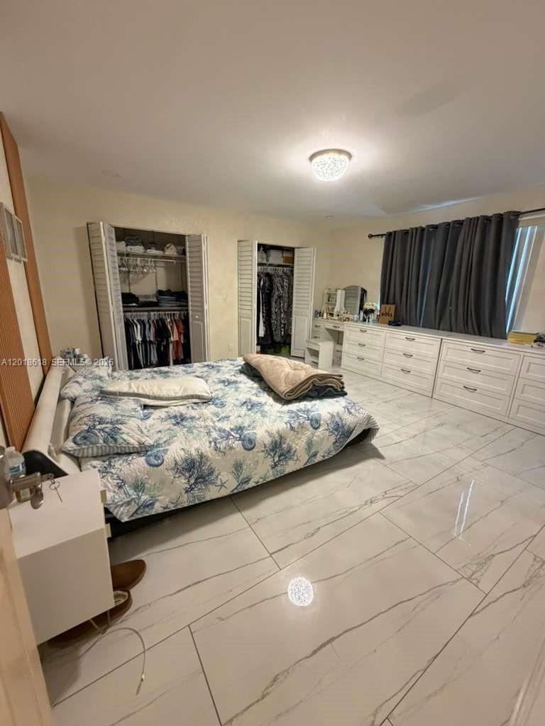 5740 Southwest 57th Way Davie, FL 33314 - Photo 10 of 20
