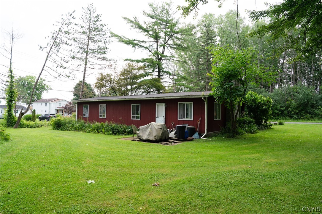 7489 Murray Drive Cicero, NY 13039 - Photo 31 of 35